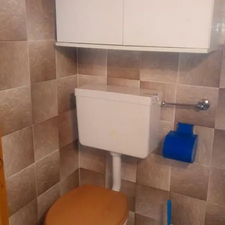 Nido Apartment